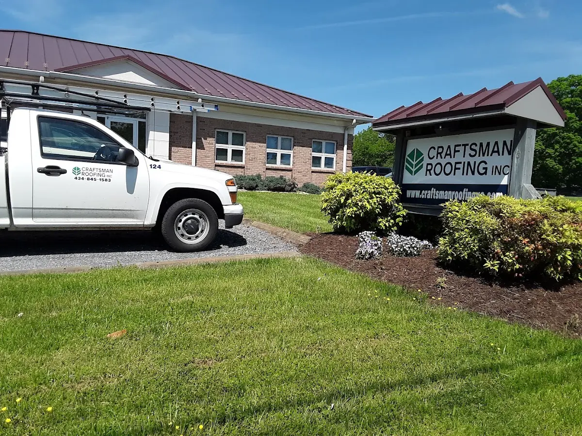 Quality Roof Replacement by experienced craftsmen in Country Home Heights